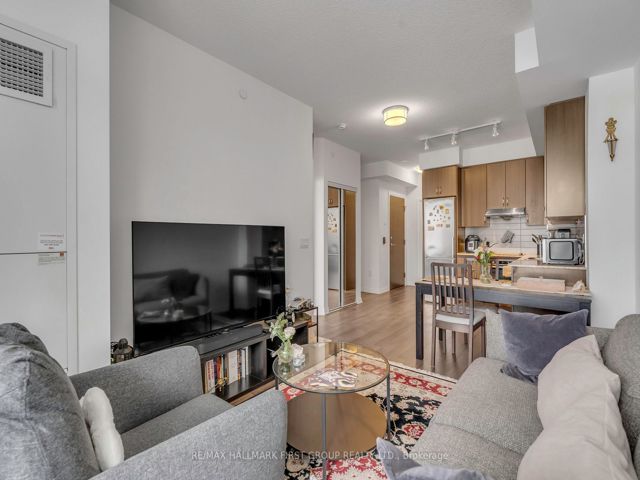 407 - 55 Ann O'reilly Rd