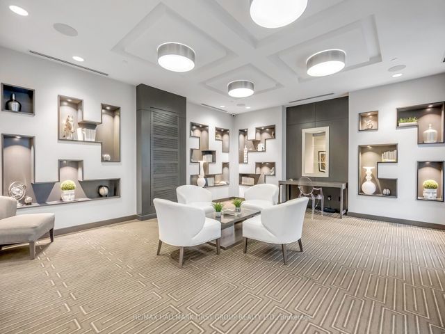 407 - 55 Ann O'reilly Rd