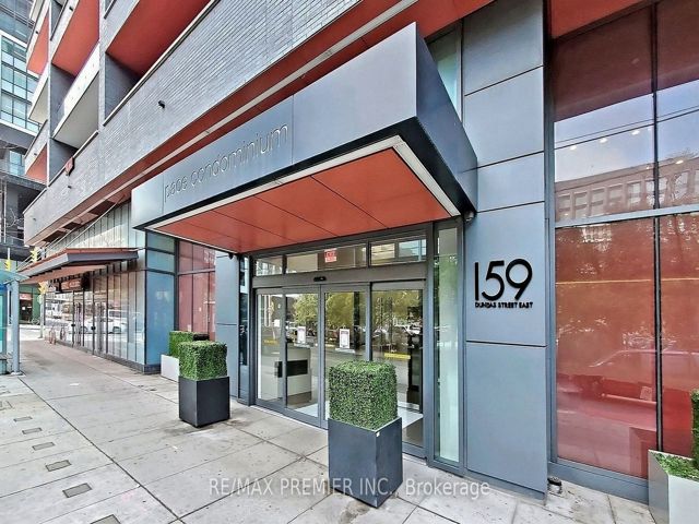 901 - 159 Dundas St E