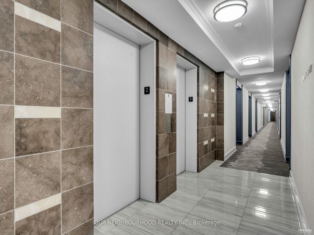 220 - 650 Sheppard Ave E