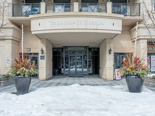 220 - 650 Sheppard Ave E