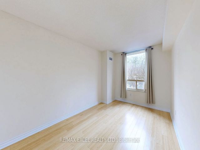 111 - 1210 Don Mills Rd