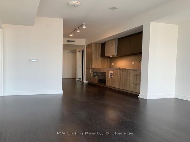 3122 - 19 Western Battery Rd