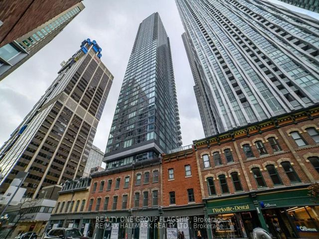 2105 - 8 Cumberland Ave