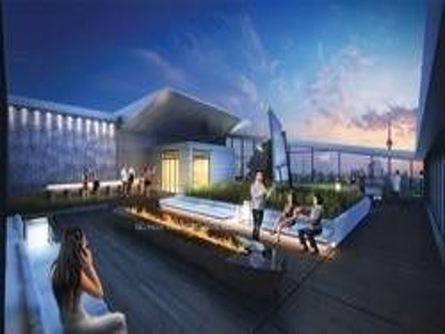 2907 - 2221 Yonge St