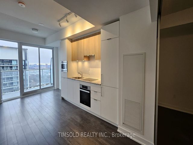 1601 - 50 O'neill Rd