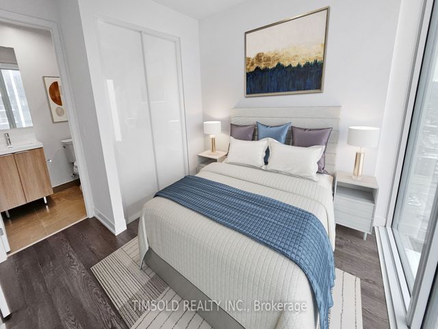 1601 - 50 O'neill Rd
