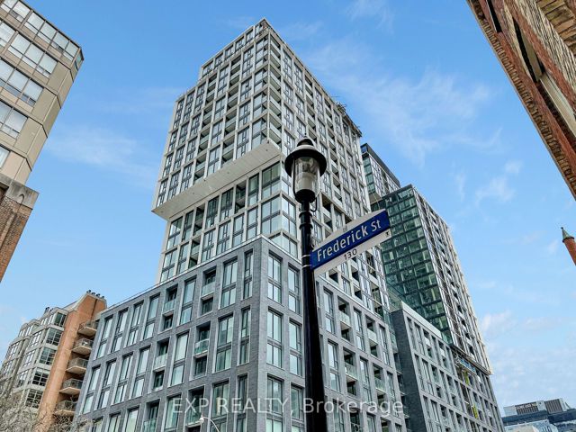 407 - 158 Front St E