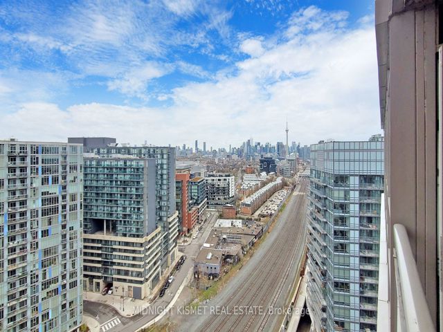 2114 - 38 Joe Shuster Way