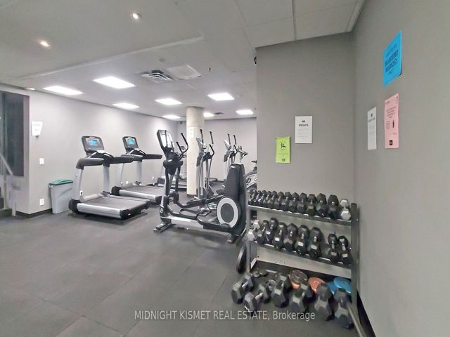 2114 - 38 Joe Shuster Way
