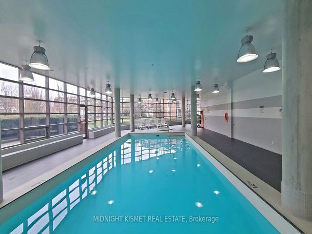 2114 - 38 Joe Shuster Way