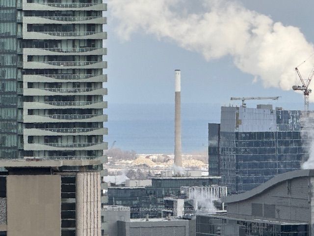 3412 - 230 Simcoe St