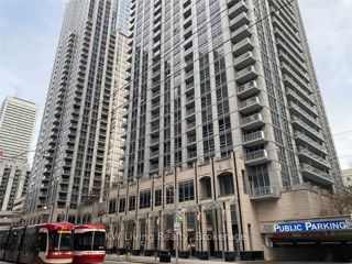 1713 - 761 Bay St