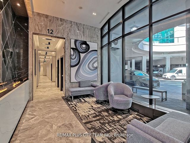 2608 - 12 Yonge St