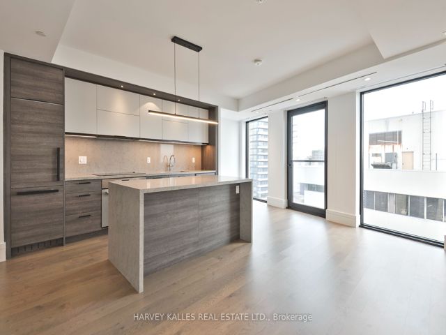 1008 - 215 Lonsdale Rd