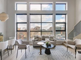 404 - 393 King St E