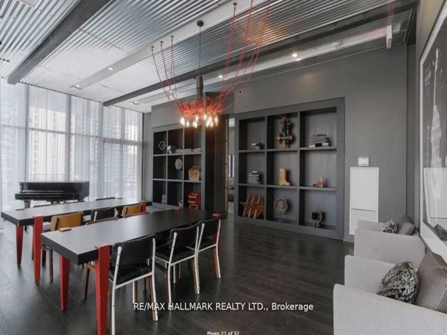 2601 - 5 St Joseph St