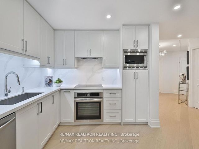 103 - 342 Spadina Rd