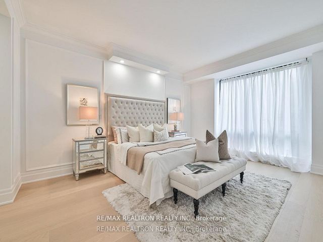 103 - 342 Spadina Rd