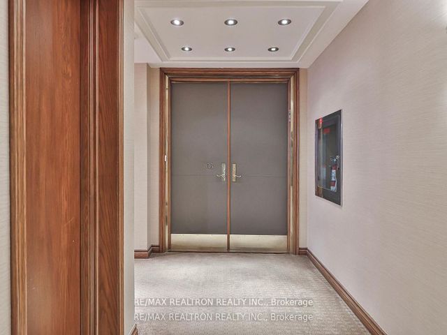 103 - 342 Spadina Rd