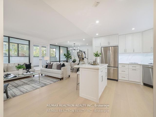 103 - 342 Spadina Rd