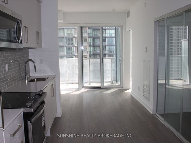 1910 - 5180 Yonge St