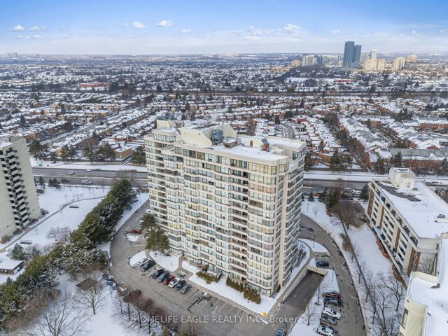 PH212 - 1131 Steeles Ave W
