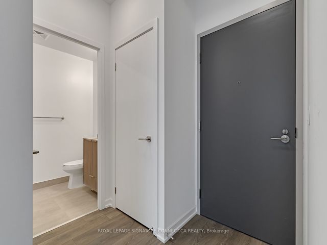 3007 - 32 Forest Manor Rd