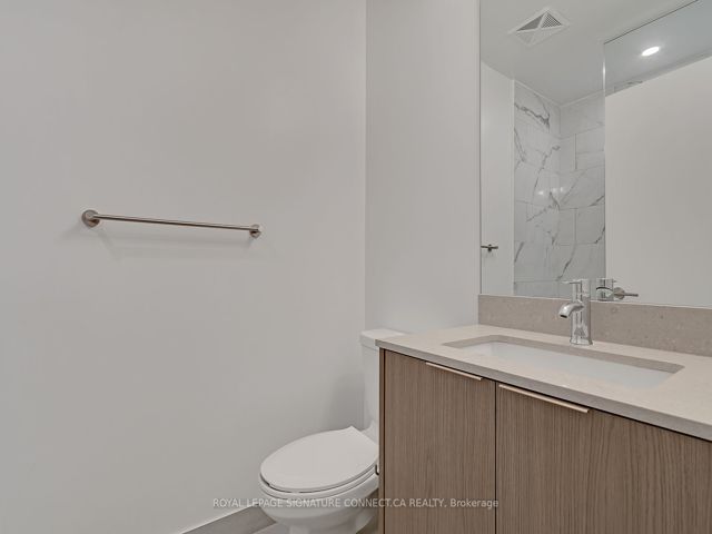 3007 - 32 Forest Manor Rd