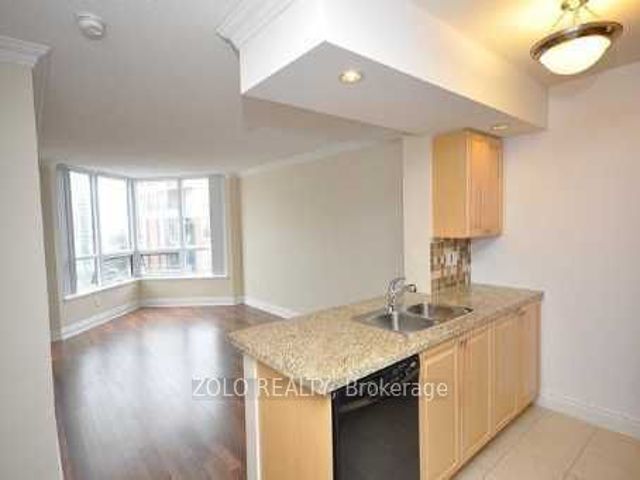 1320 - 500 Doris Ave