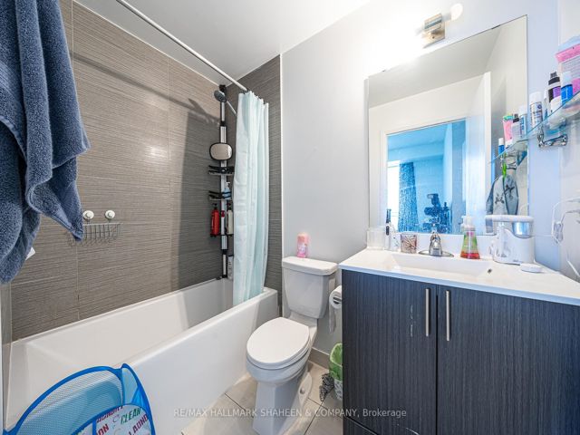 3903 - 55 Ann O'reilly Rd