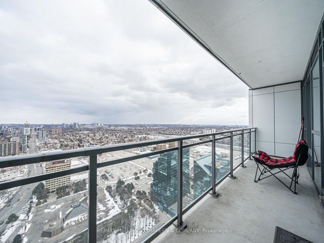 3903 - 55 Ann O'reilly Rd