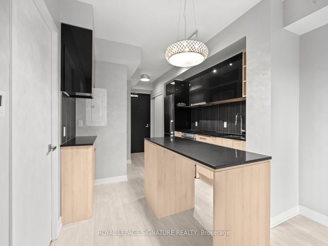 341 - 31 Tippett Rd