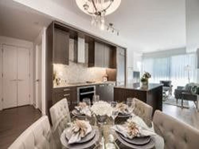 308 - 3018 Yonge St