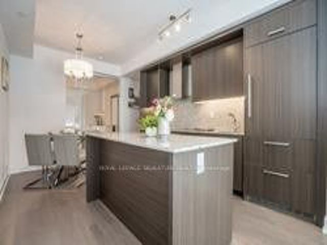 308 - 3018 Yonge St