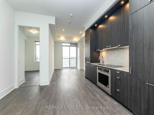 1903 - 480 Front St