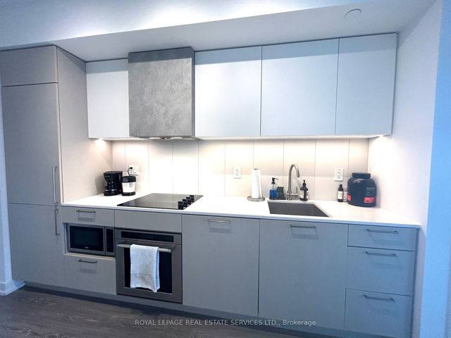 2219 - 19 Western Battery Rd