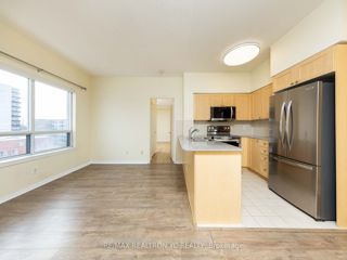 PH16 - 5940 Yonge St