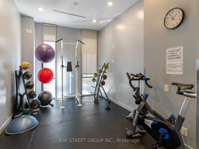 1203 - 30 Canterbury Pl