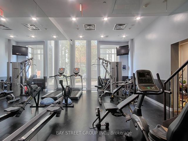 1203 - 30 Canterbury Pl