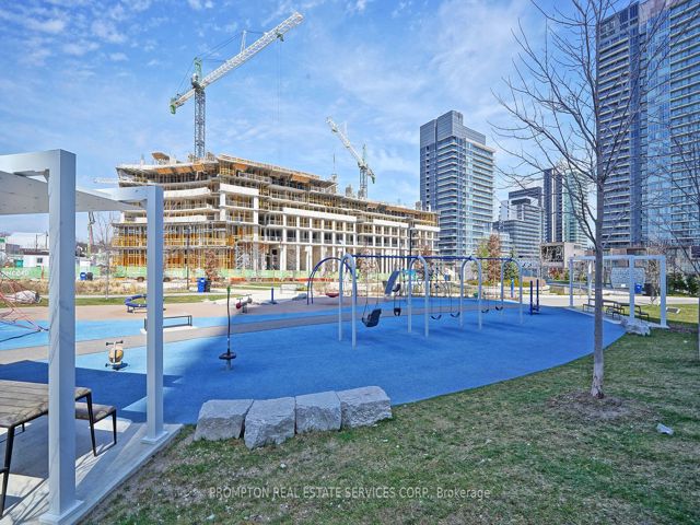 2908 - 27 Mcmahon Dr