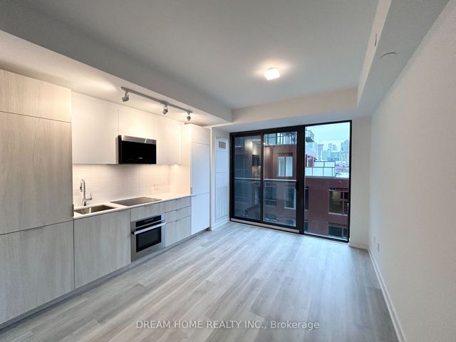 505 - 28 Eastern Ave