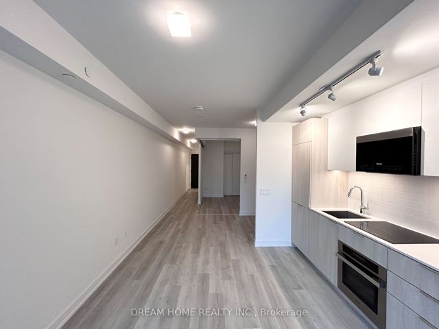 505 - 28 Eastern Ave