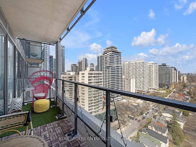 2004 - 5 Soudan Ave