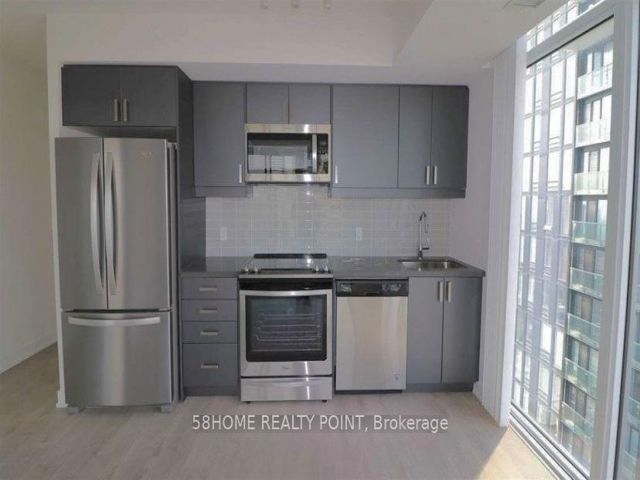 3102 - 50 Wellesley St E