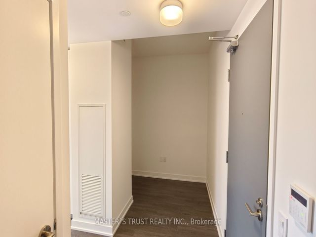 2503 - 50 O'neill Rd