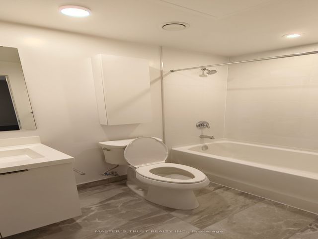 2503 - 50 O'neill Rd