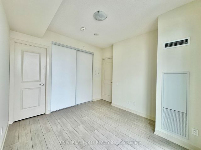 3020 - 4955 yonge St