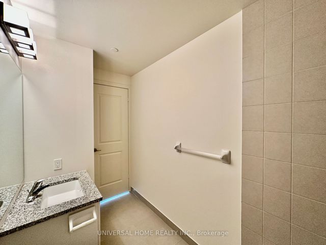 3020 - 4955 yonge St