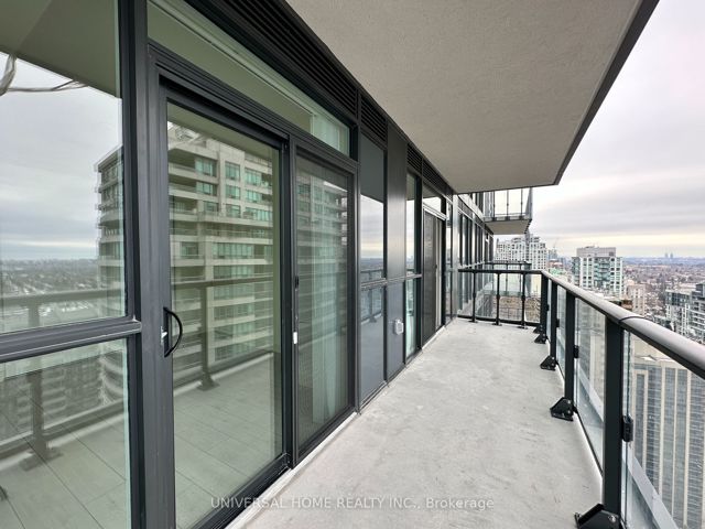 3020 - 4955 yonge St